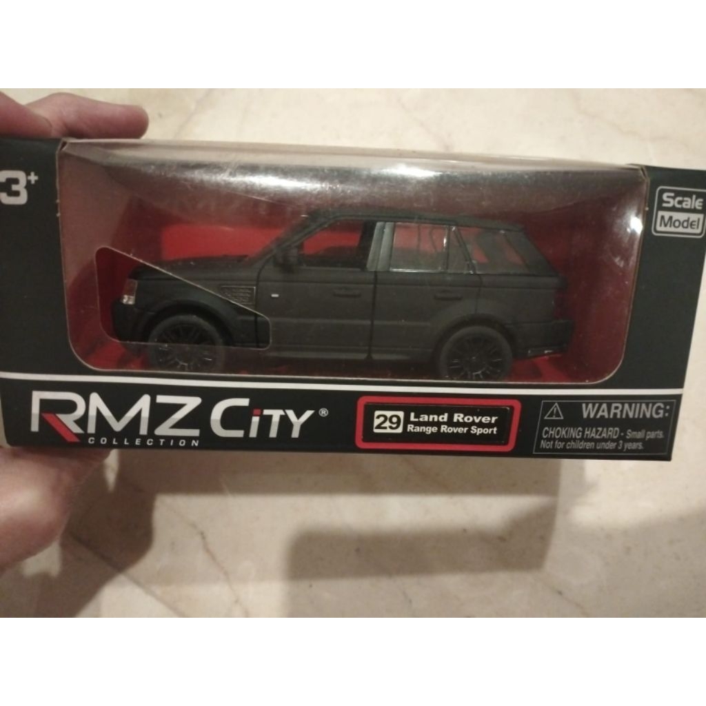 Diecast RMZ Range Rover Sport