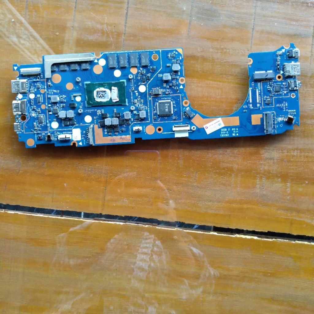 motherboard mati Acer Swift 3 sf313-51 core i5 gen 8 baca deskripsi dulu