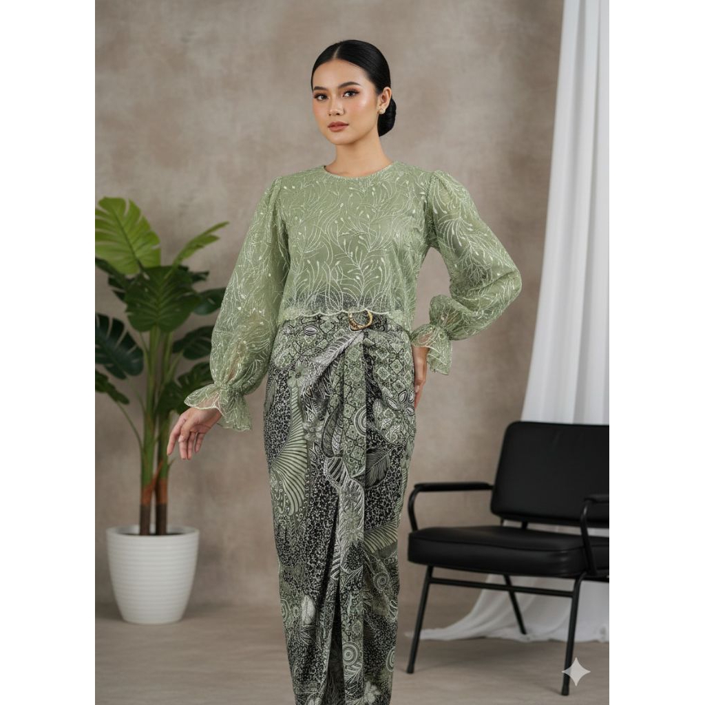 Hana Outer Tille Crop Top | Atasan Brukat Crop | Kebaya Modern bySC