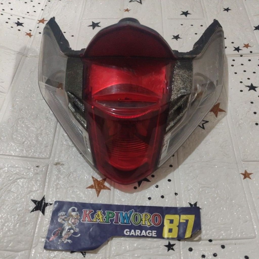 lampu belakang Honda Revo fit 110 Revo absolute