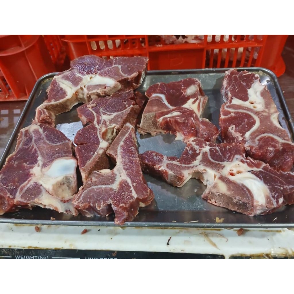 NECKBONE SAPI (TULANG LEHER)