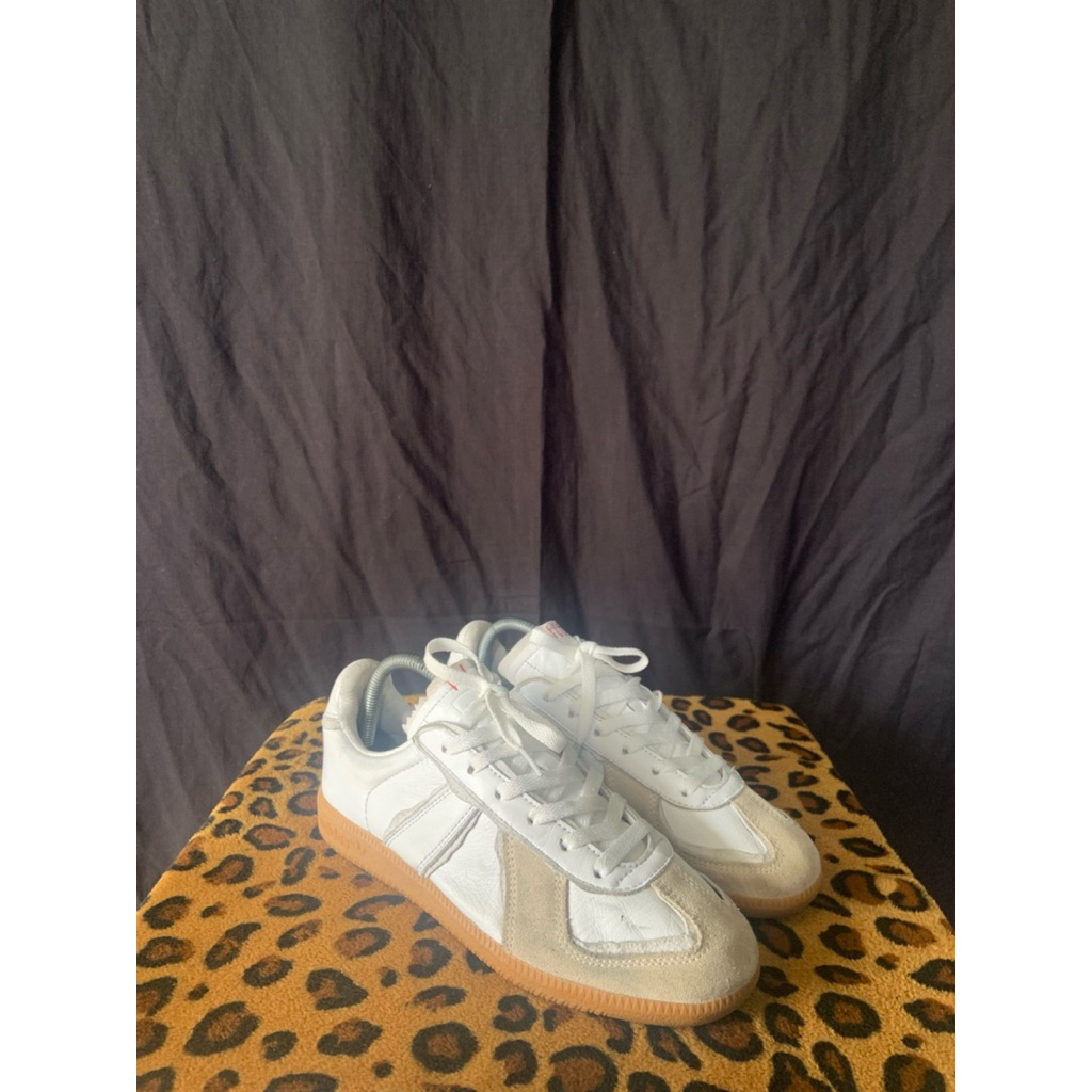 sepatu BW second size 40