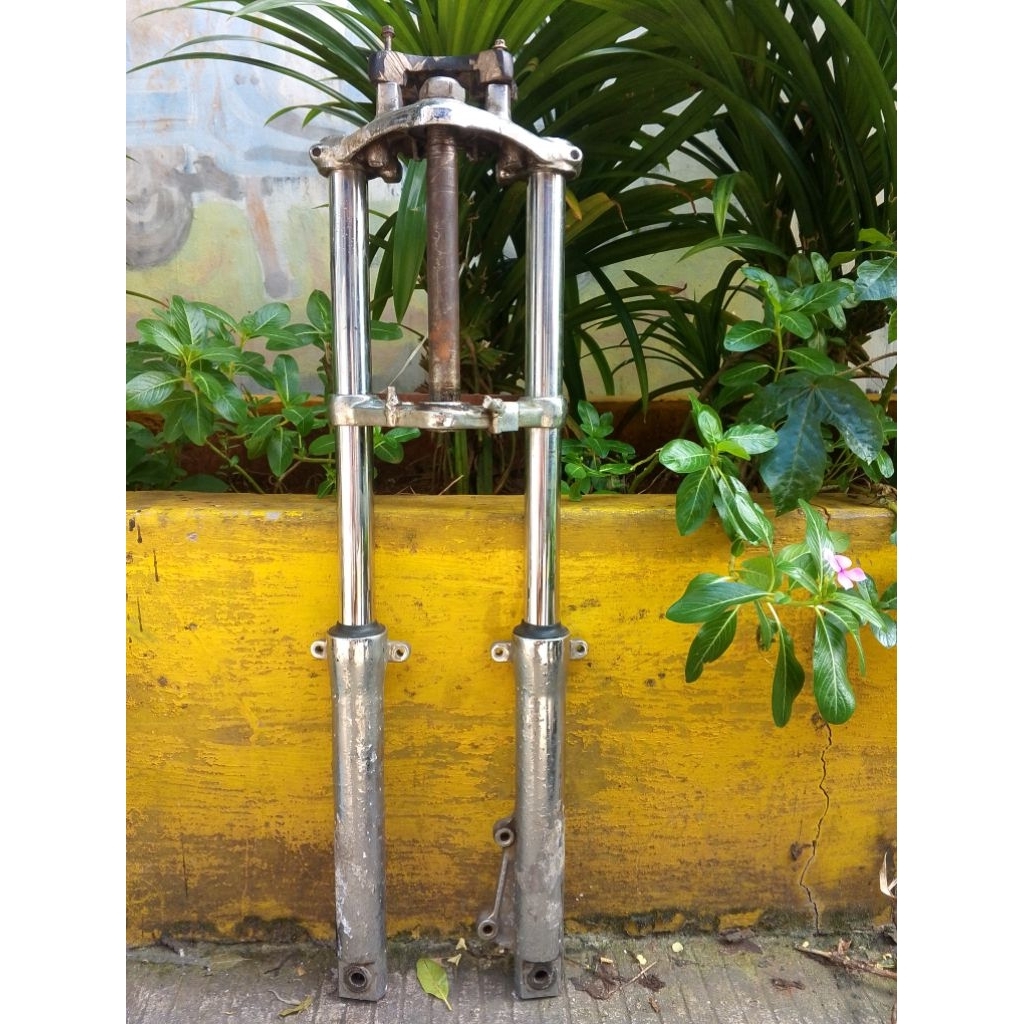 shock depan tiger lama,tiger lawas, megapro