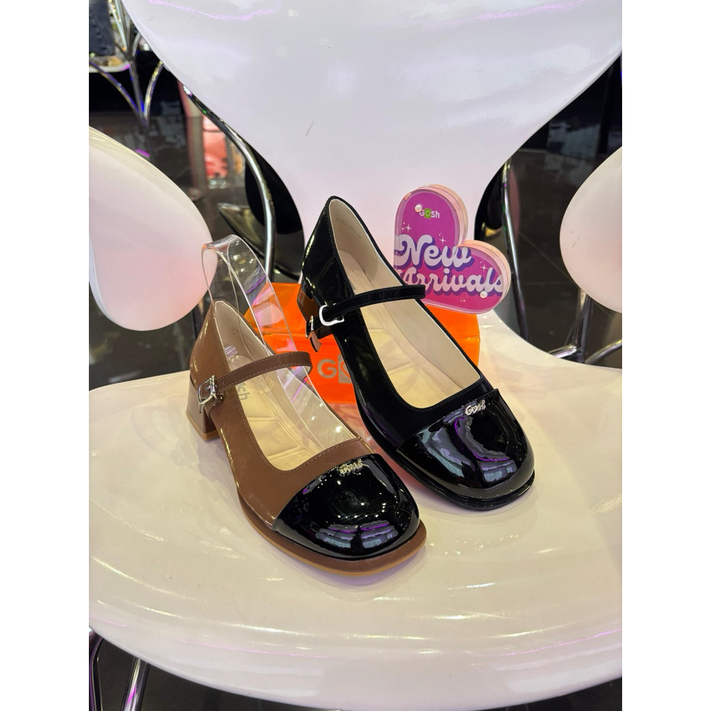 SEPATU GOSH ART 703 FREE PAPERBAG