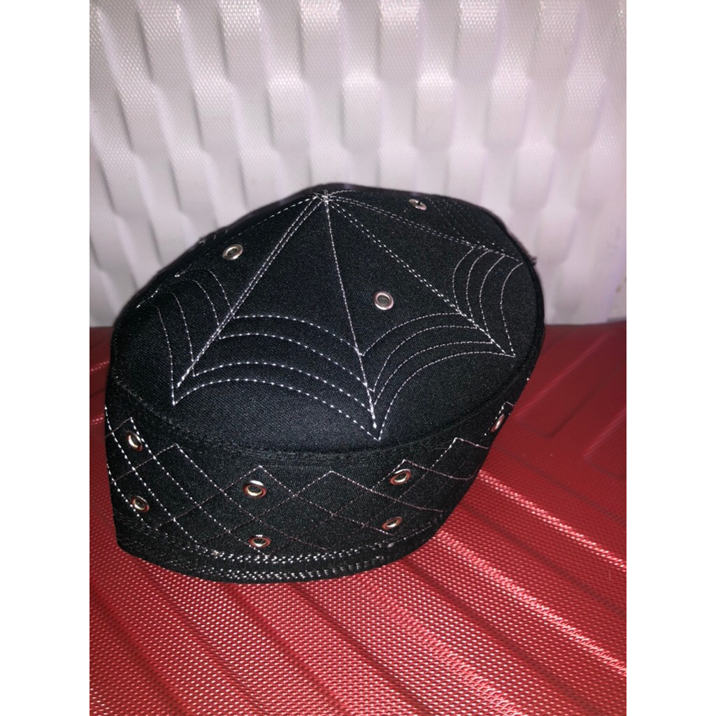 Peci Pakistan motif