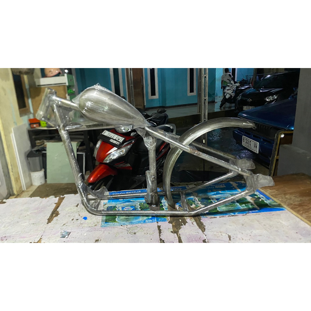 rangka chopper set tangki spakbor