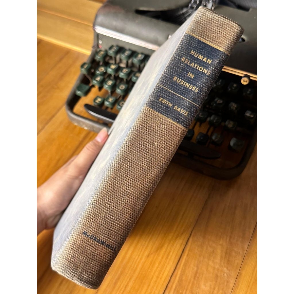 Buku Human Relation In Business - Keith Davis