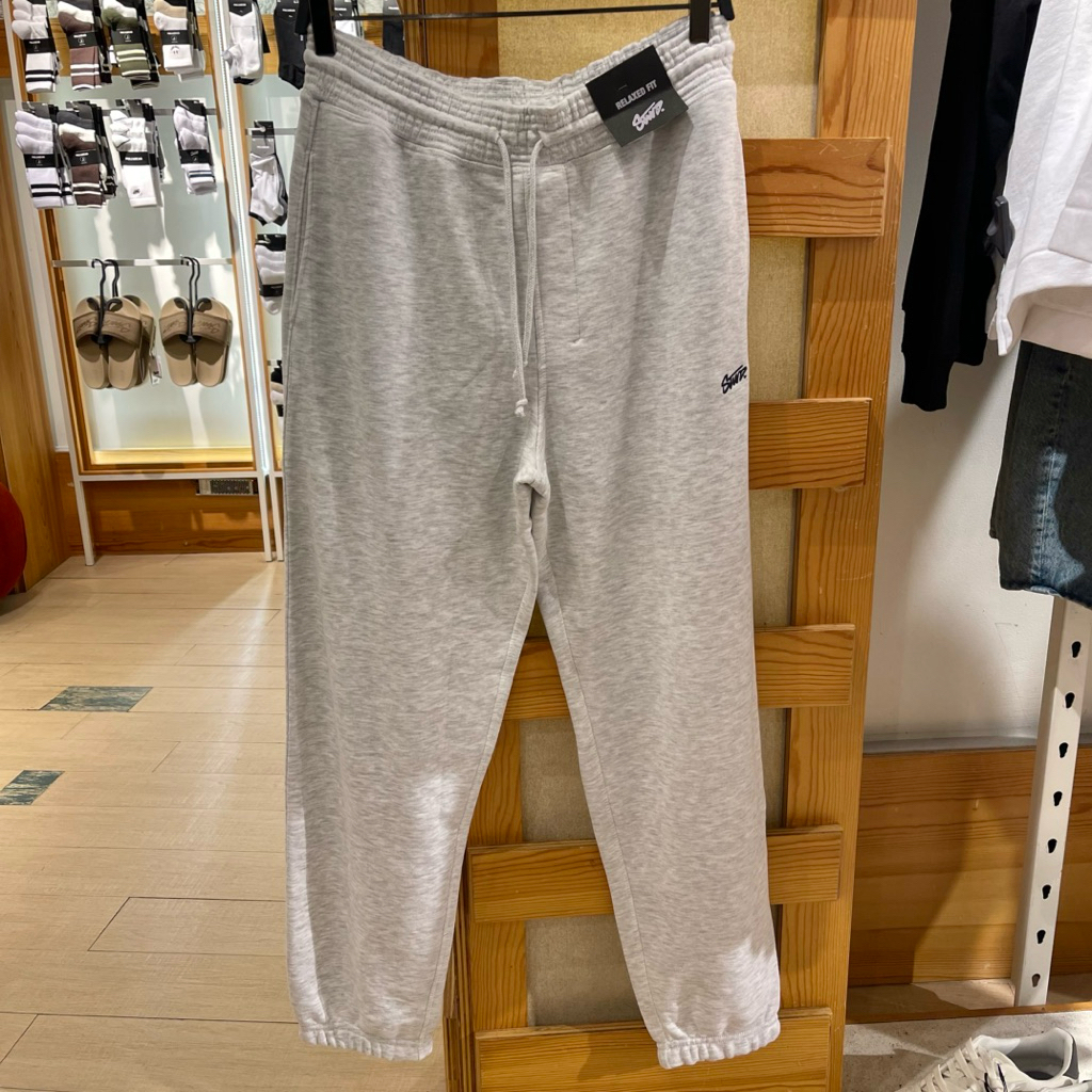 Jogger Pull and Bear Man STWD