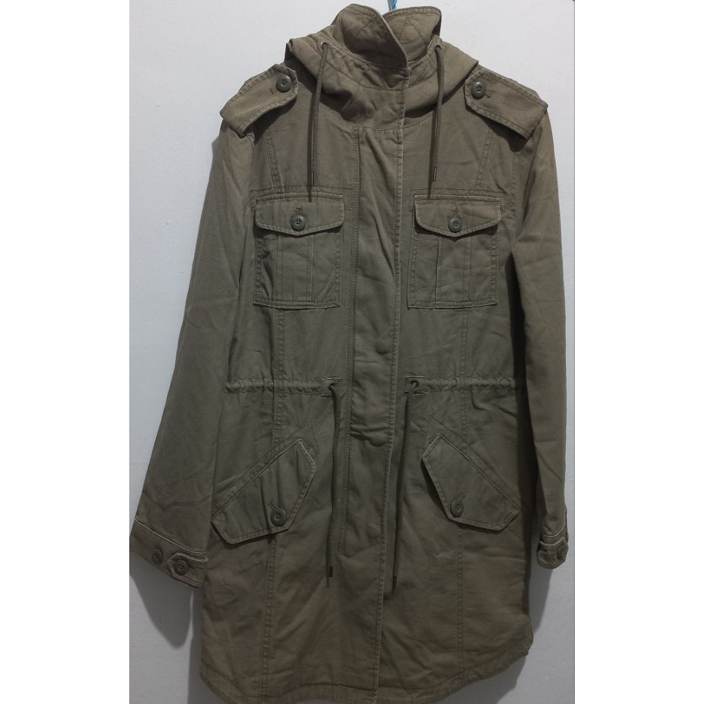 Parka Hijau Army American Eagle