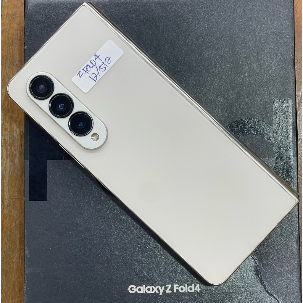 Hp Second SAMSUNG Z Fold4 12GB/512GB Fullset