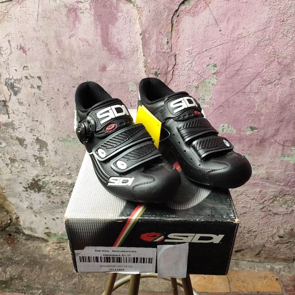 sepatu sepeda roadbike sidi alba size 37