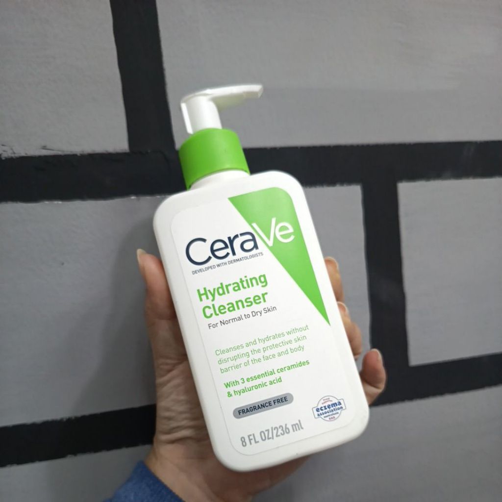 CERAVE HYDRATING CLEANSER 236ML