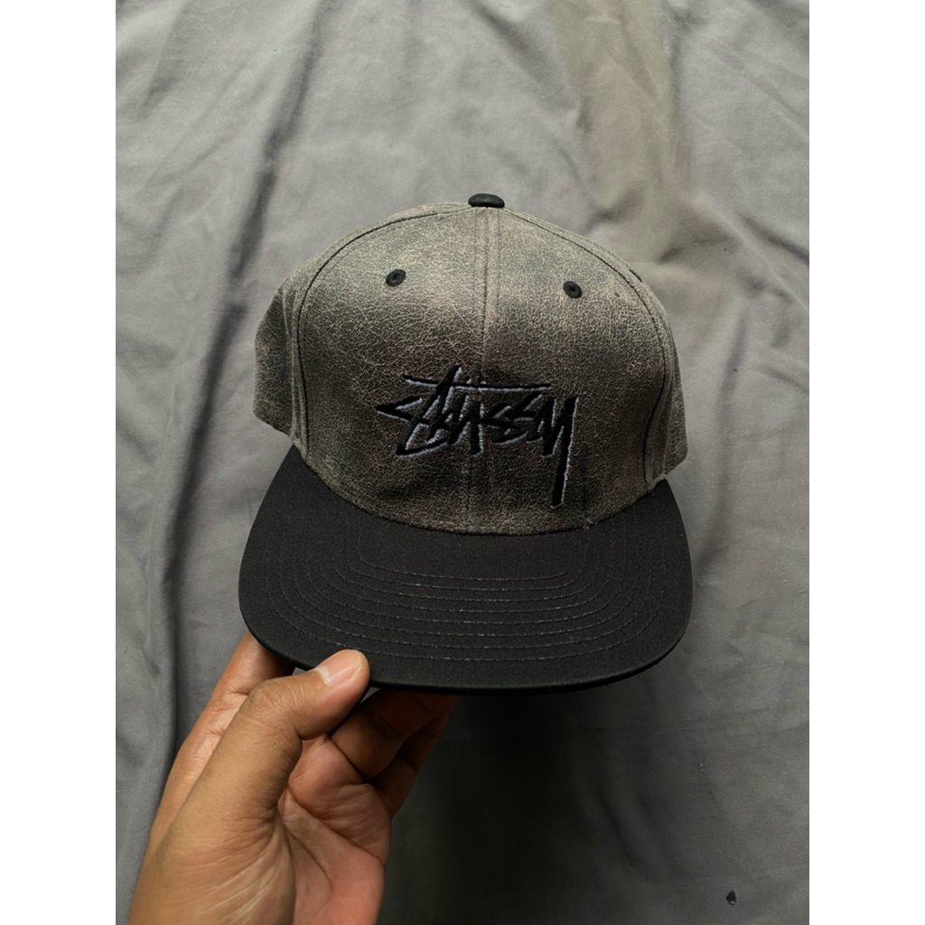 Stussy Snapback Logo