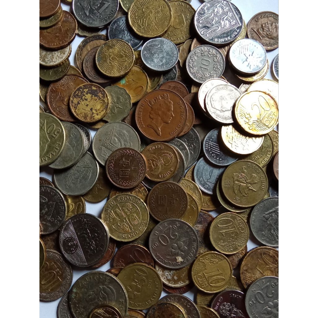 Uang koin asing setengah kilo ( ½kg )