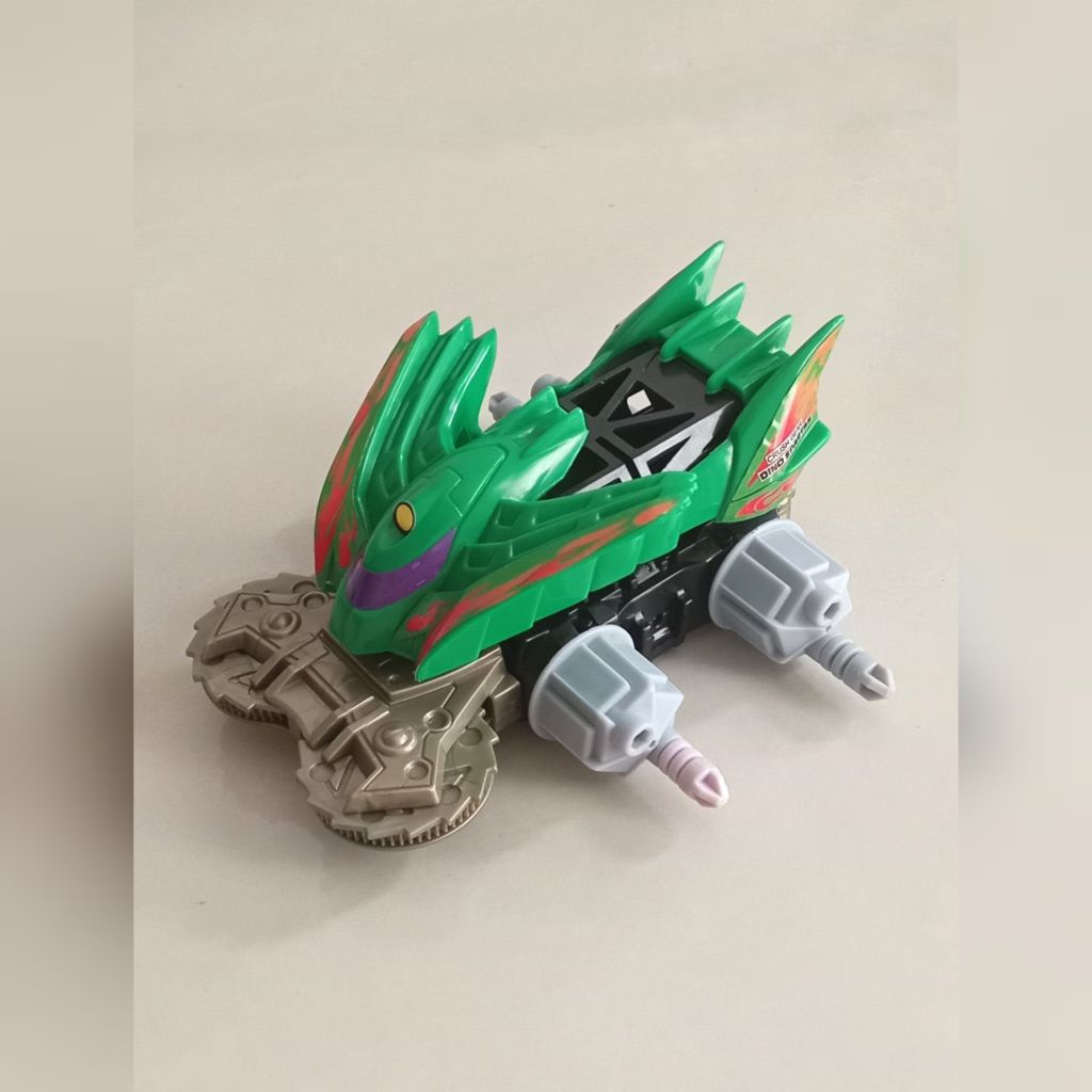 Crush Gear Dino Spartan Kw Mix Bandai