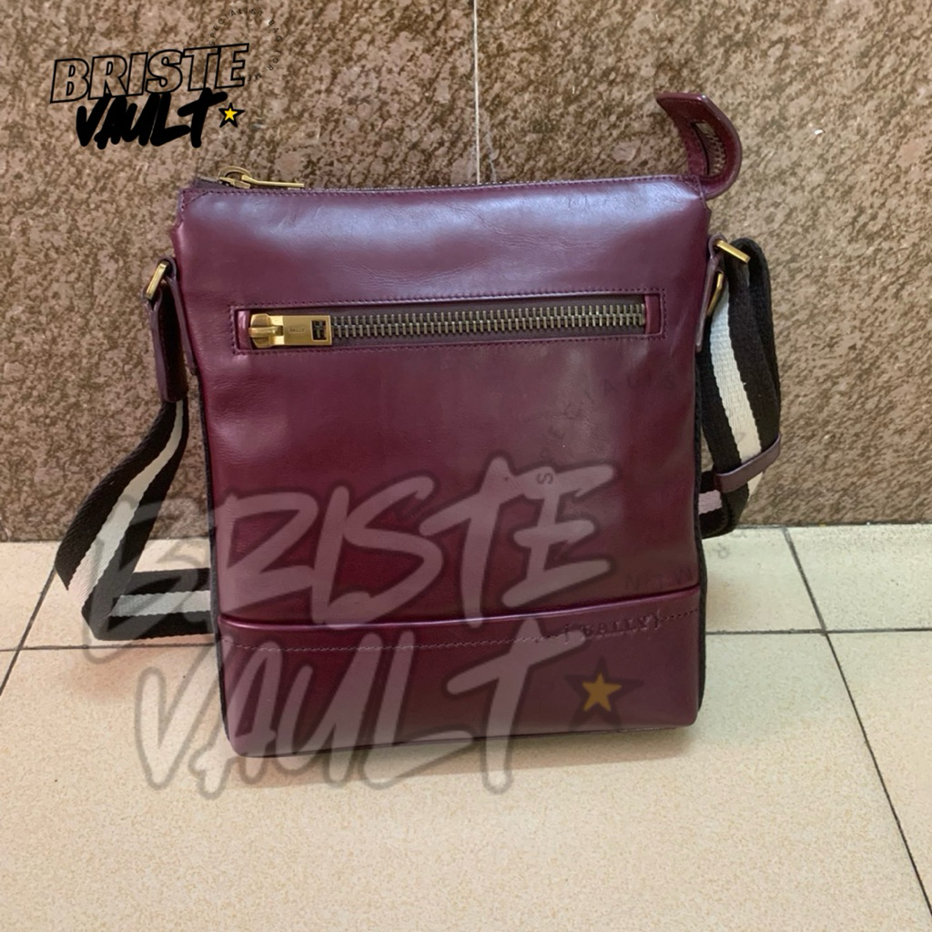 BRISTE VAULT Tas Bally Trezini Burgundy Crossbody Bag Tas Selempang Pria Original Fullset