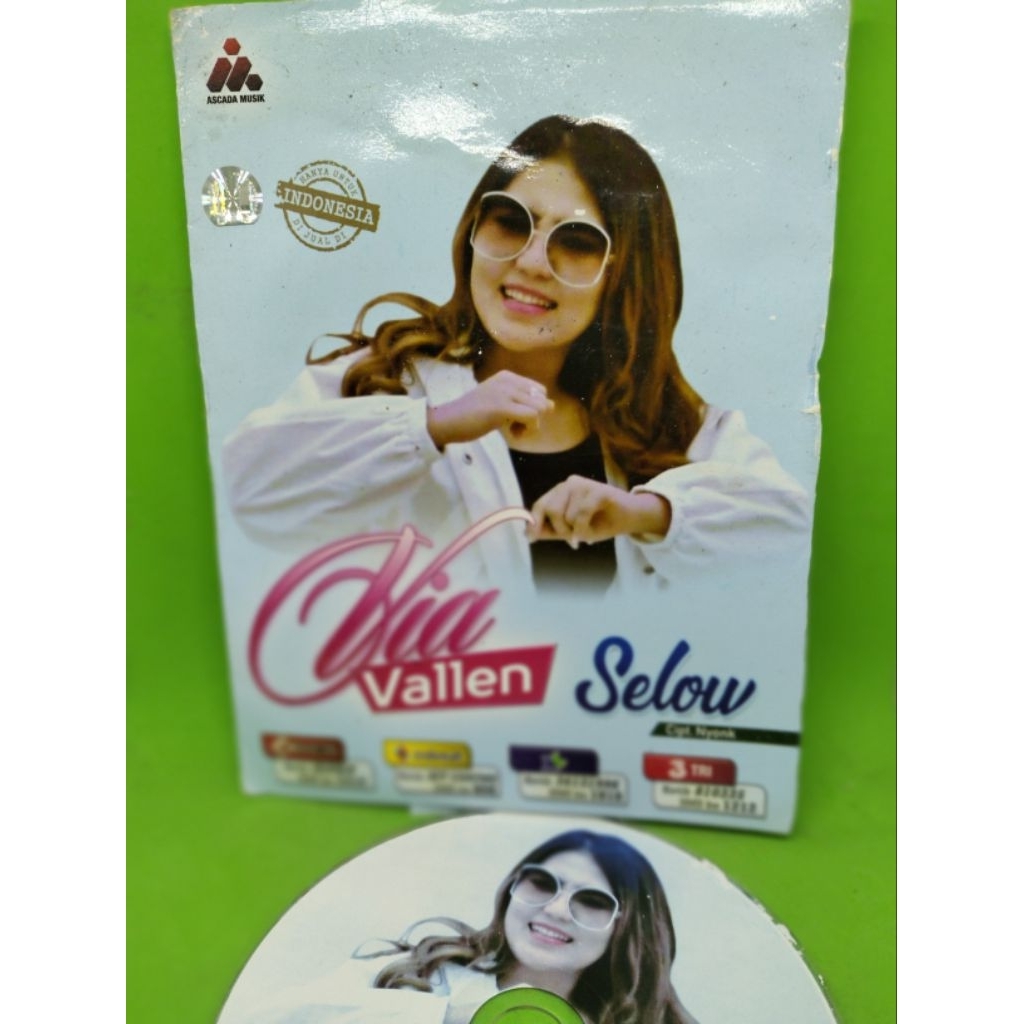 VCD VIA VALLEN Album SELLOW