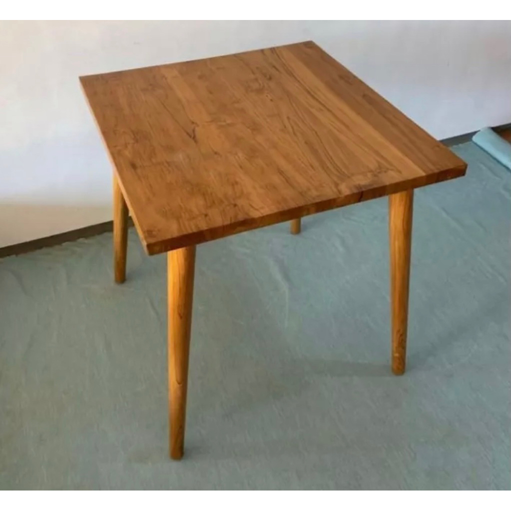 meja makan kayu jati ukuran 80 x 80