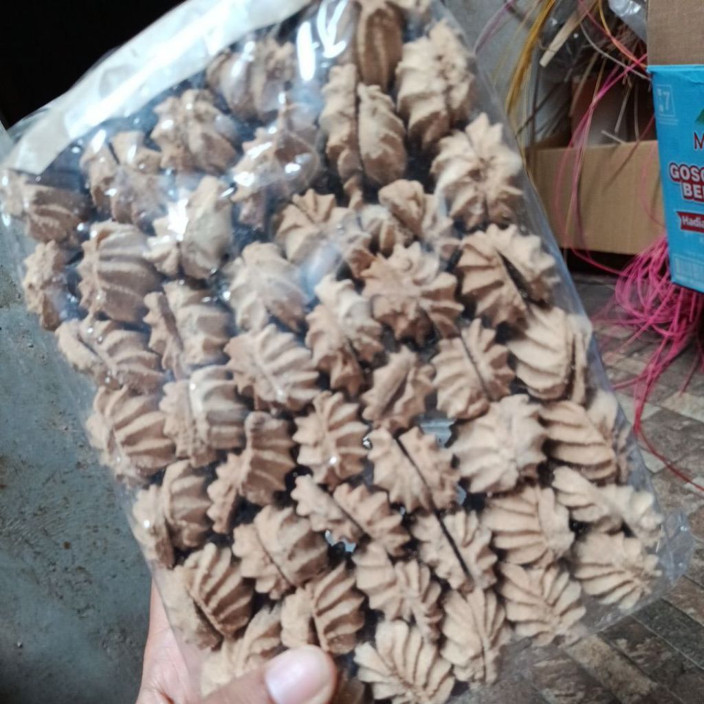 Jajanan Lebaran Kue Larut