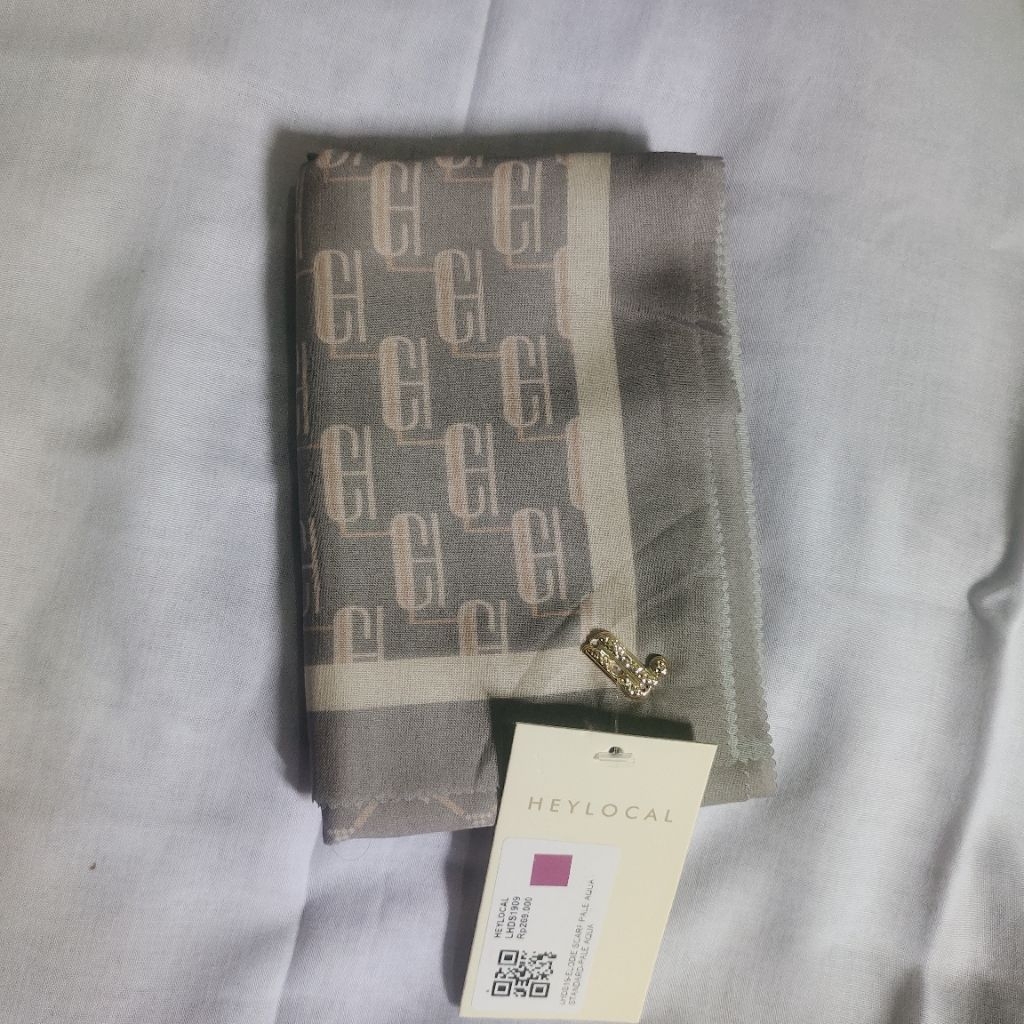 ELODIE SCARF HEYLOCAL