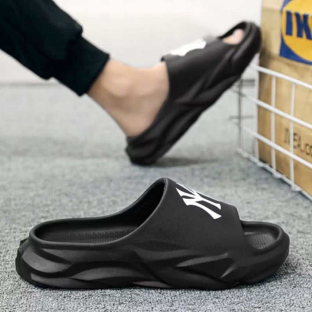 Sandal Selop Pria Dewasa Model Terbaru Karet Empuk Nyaman Dipakai Sandal Pria Sandal Slip On Kekinia