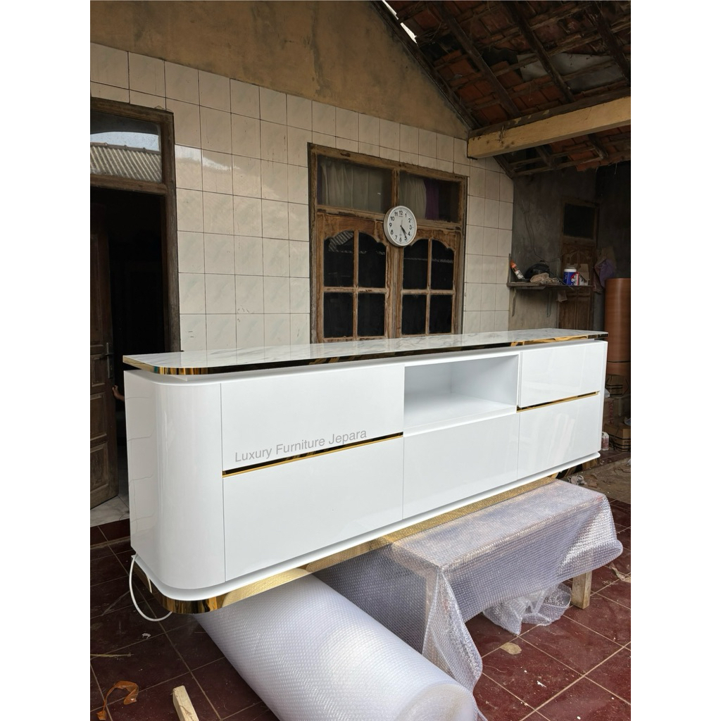 Meja TV minimalis #hpl