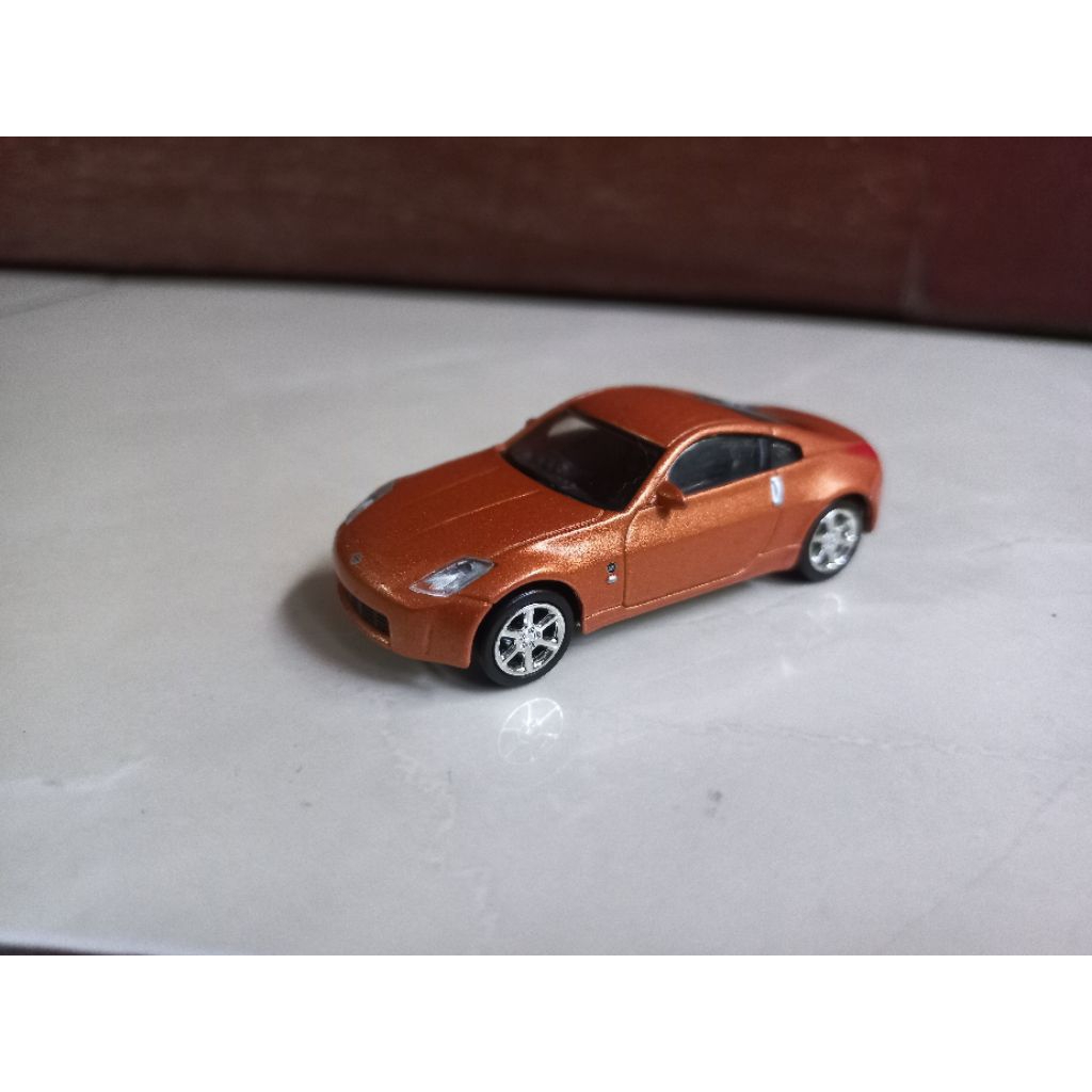 Norev 1/64 Nissan Fairlady Z orange