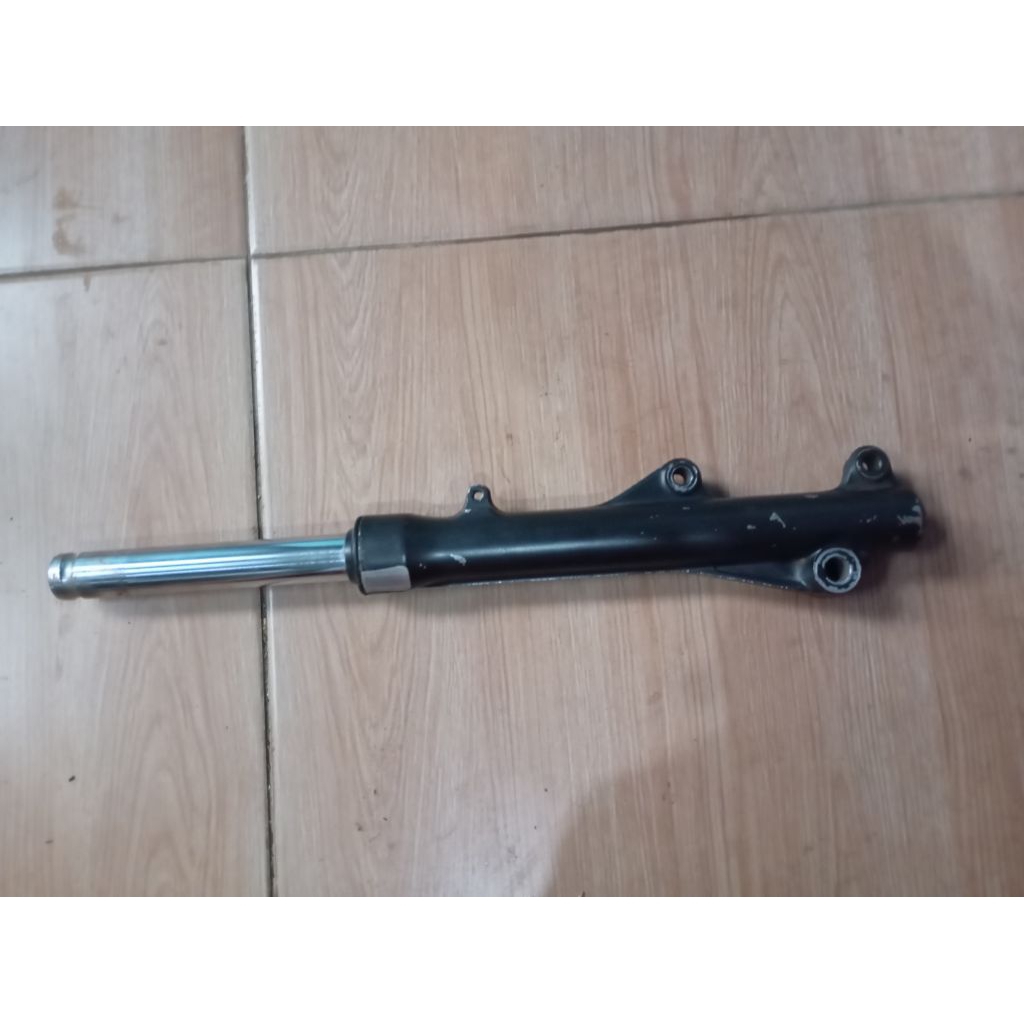 SHOCKBREAKER DEPAN KIRI VARIO 125/150 LED LAMA 2015 2016 KZL