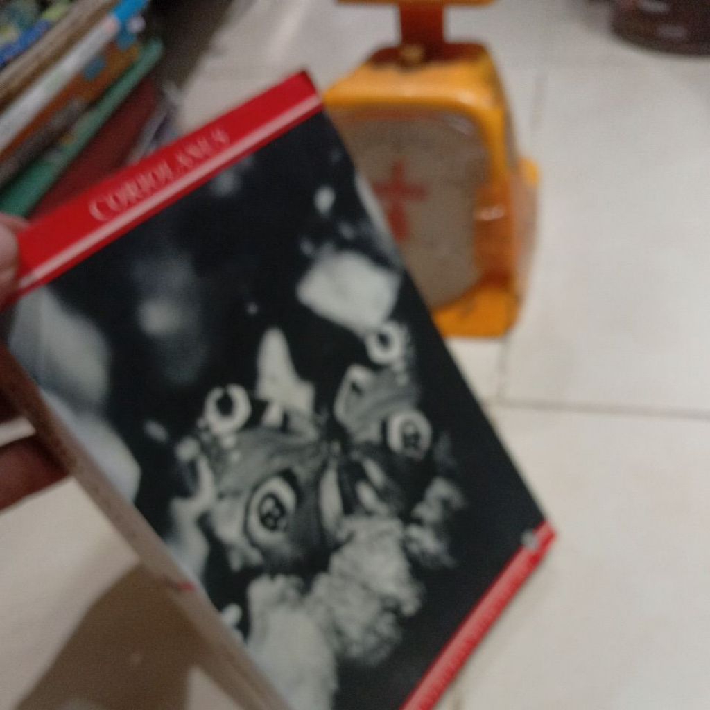 SHAKESPEARE CORIOLANUS