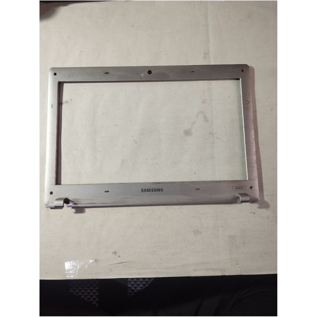 frame casing lcd bingkai layar depan laptop Samsung Notebook rv413 original