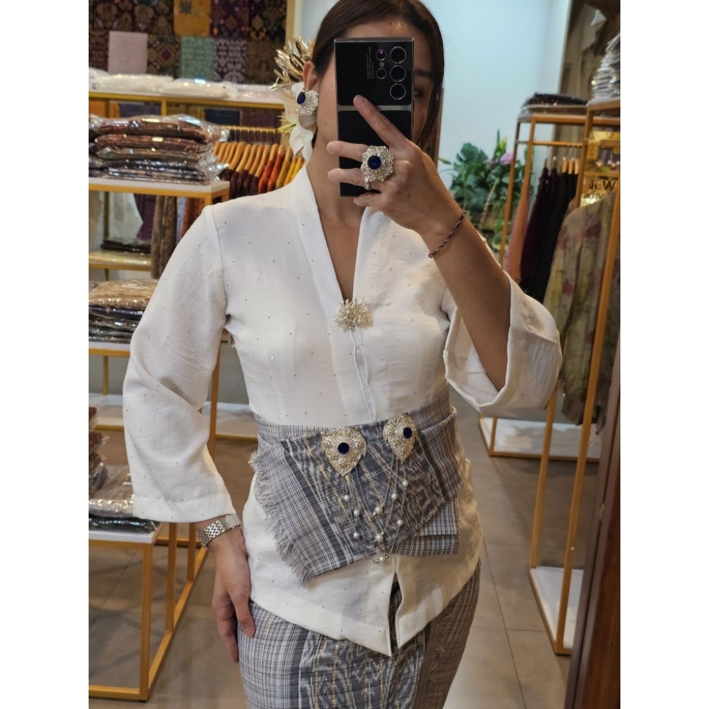 Sinarbintangbutik - Kebaya Kristal Payet Bridal White