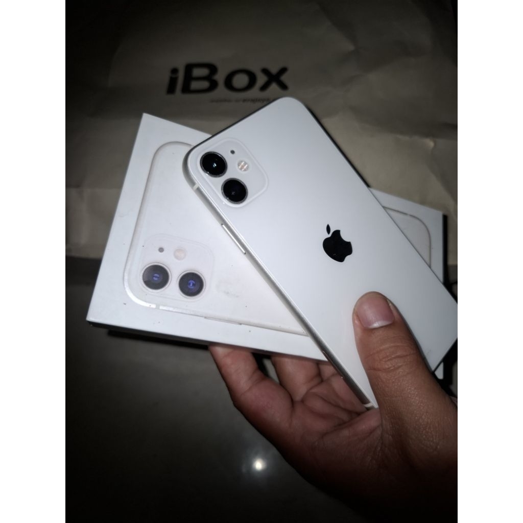 Apple iPhone 11 exs ibox 64gb white bekas