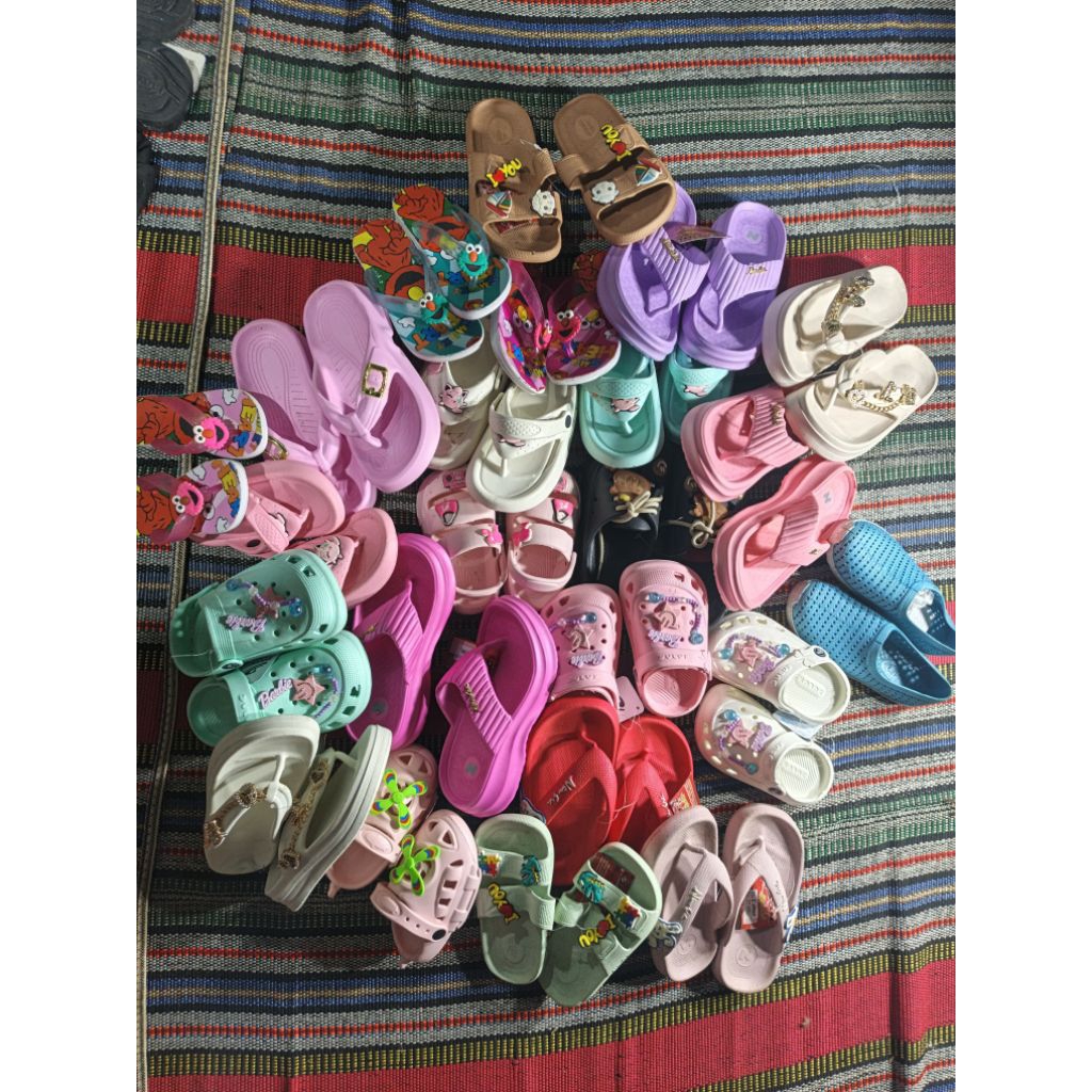 OBRAL 20k Sandal Anak (Cuci Gudang)