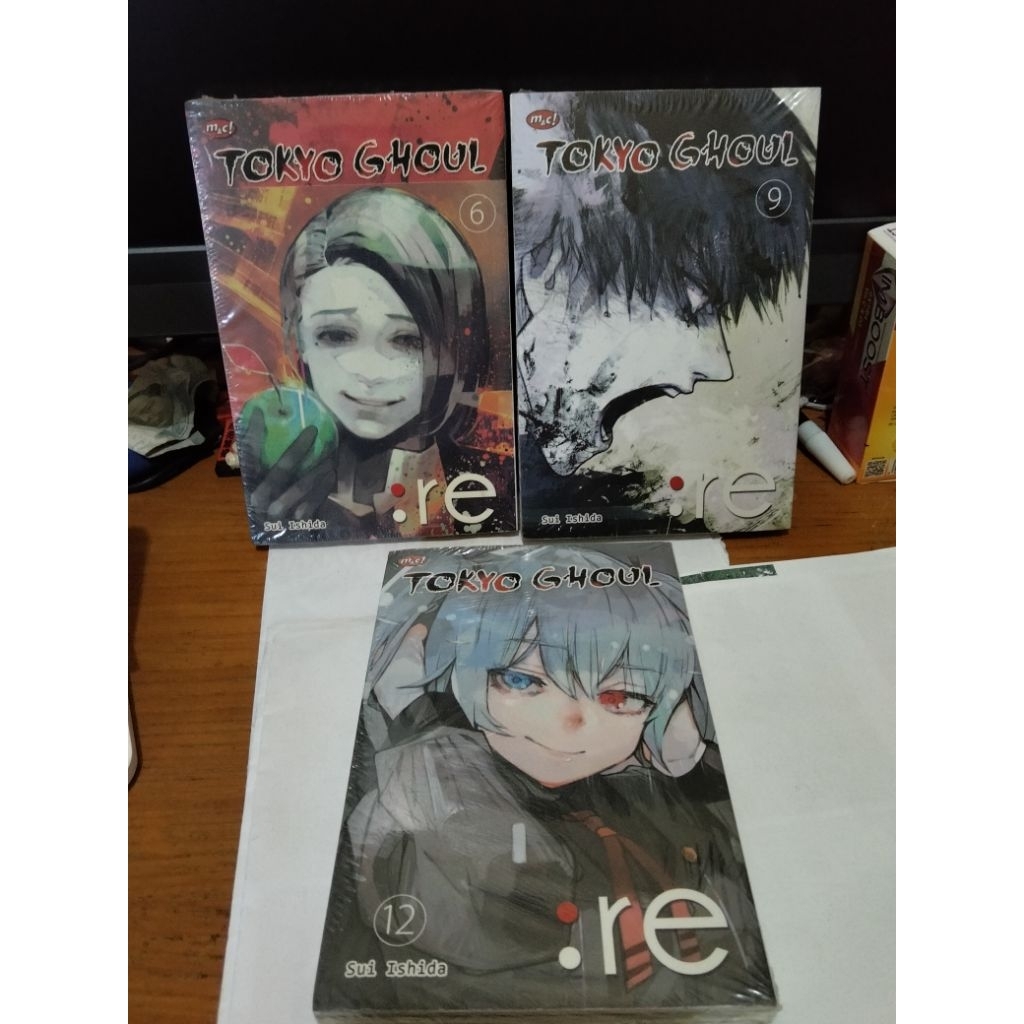 Komik Tokyo Ghoul Re 6 / 9 / 12