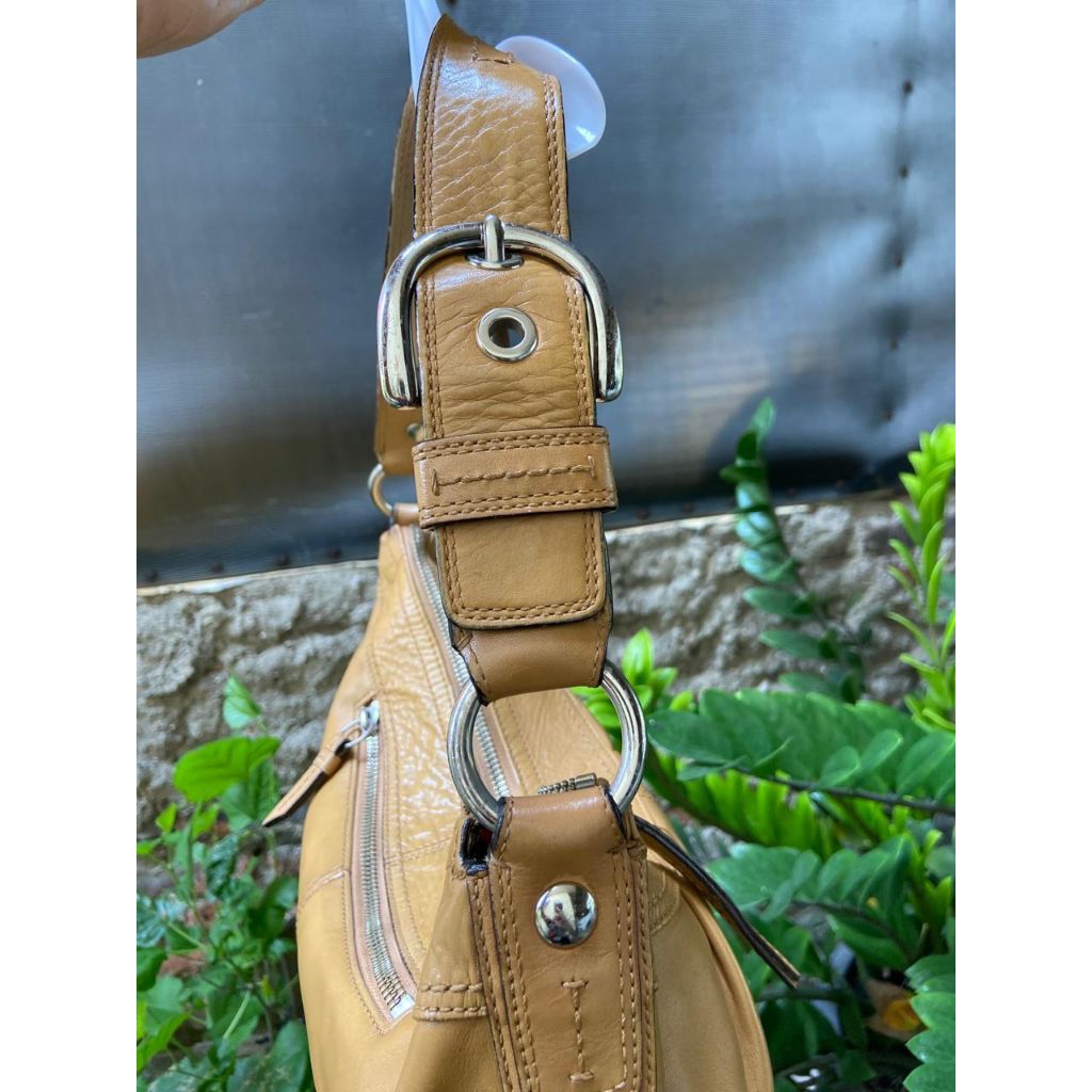 Tas Shoulder warna Camel