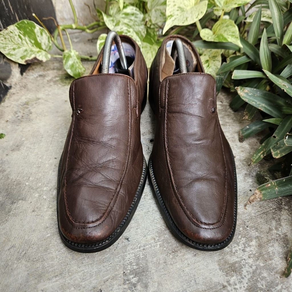 sepatu kasual kulit second play boy size 41(26cm)