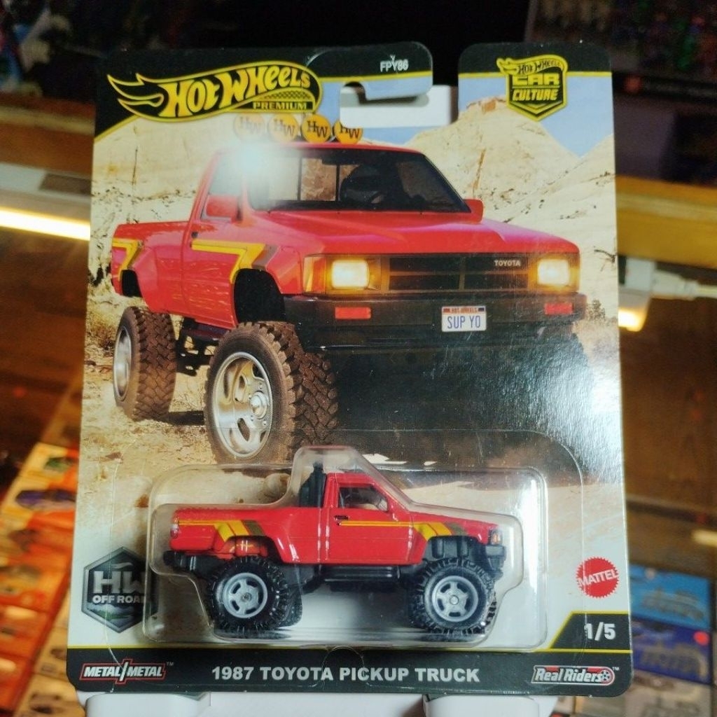 1987 TOYOTA PICKUP TRUCK