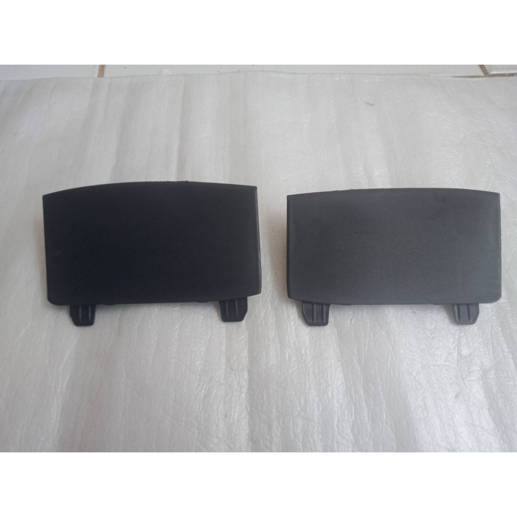 cover tutup arm rest depan Innova ribom original