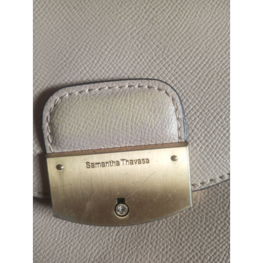 tas Samantha thavasa