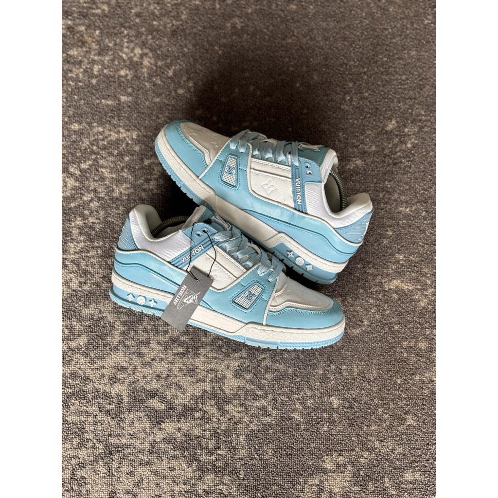 Lv Trainer Blue