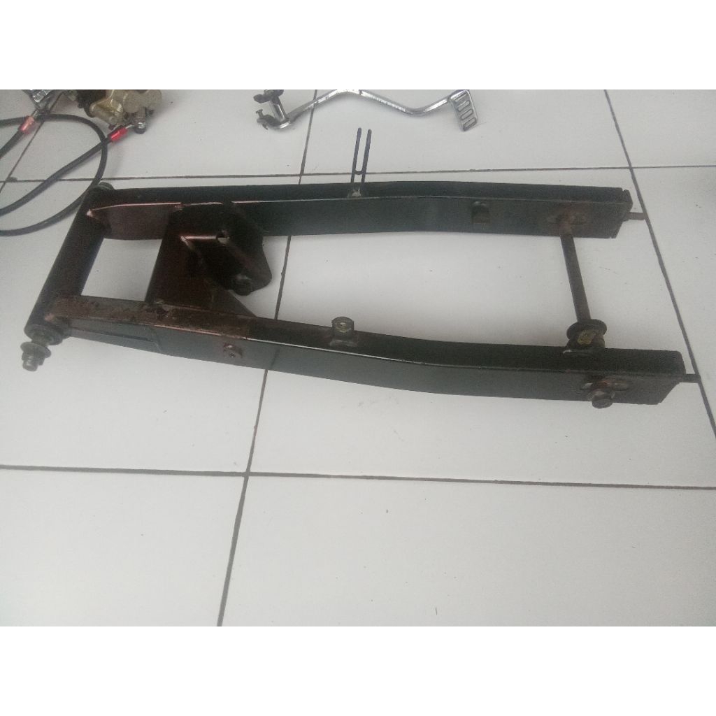 Swing arm satria fu 2009 ori copotan