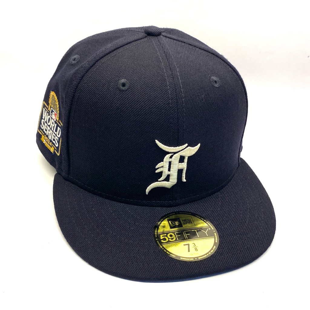 Topi New Era Cap Original 59Fifty Fear of God FOG x MLB NY New York Yankees World Series 2024 Side P