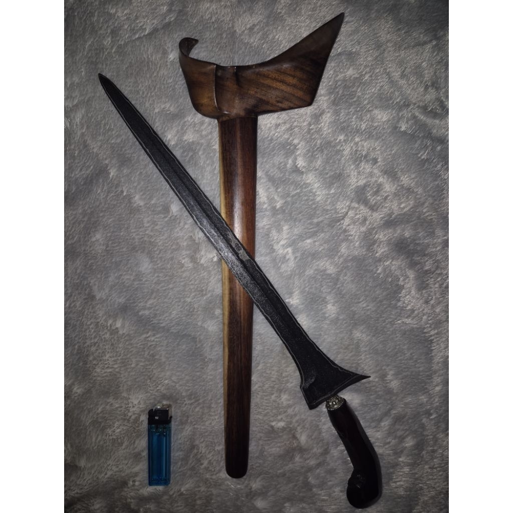 Keris Pusaka Jalak Dinding