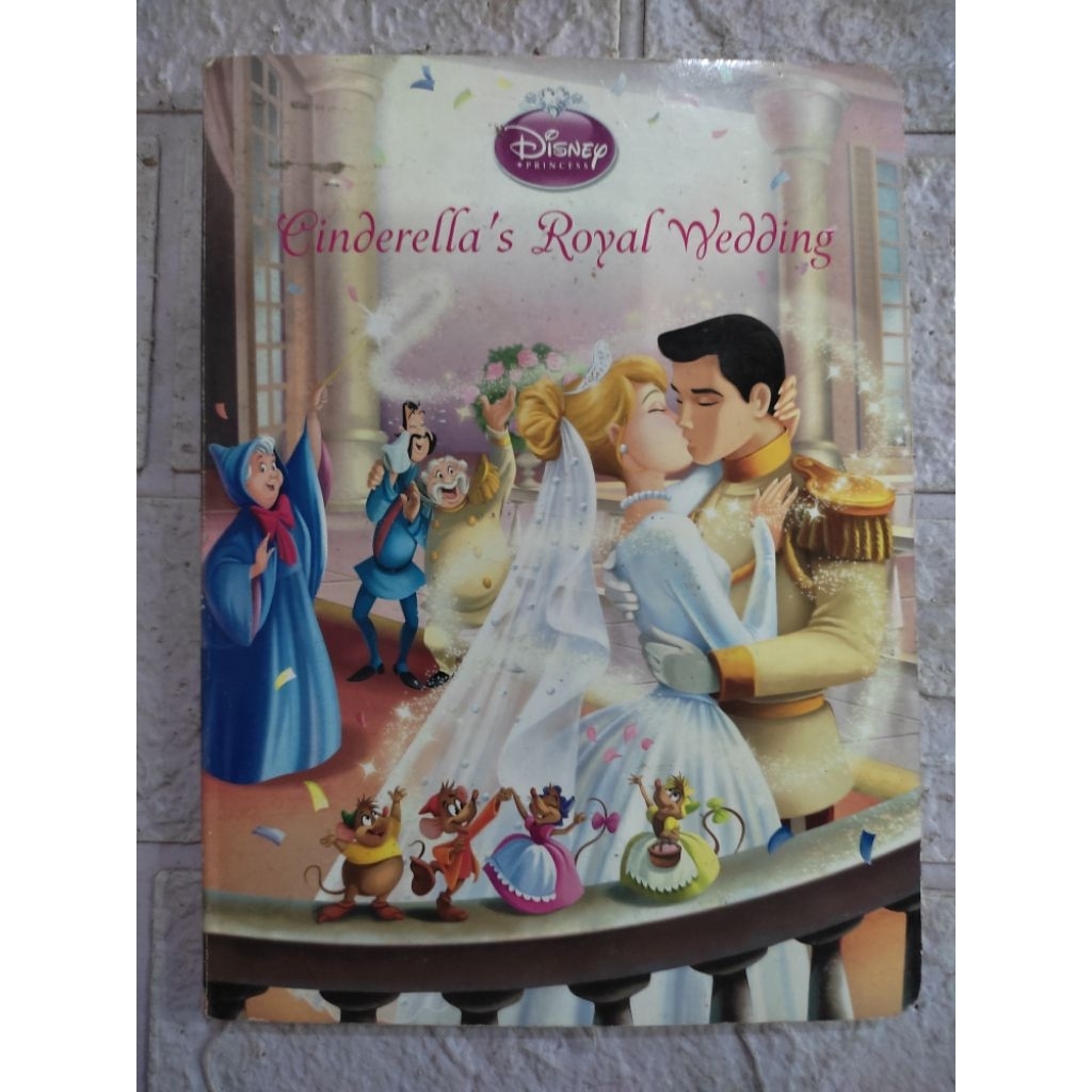 Boardbook Disney Import: Cinderella 's Royal Wedding
