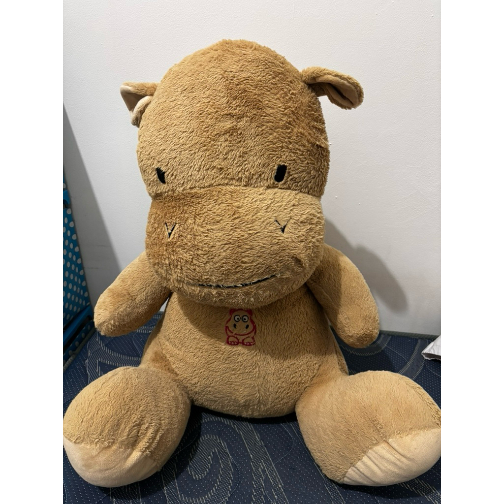 boneka hippo