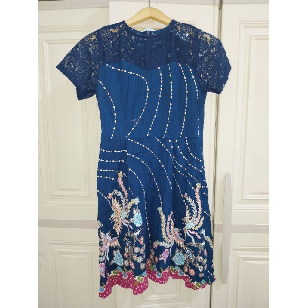 Dress batik biru navy