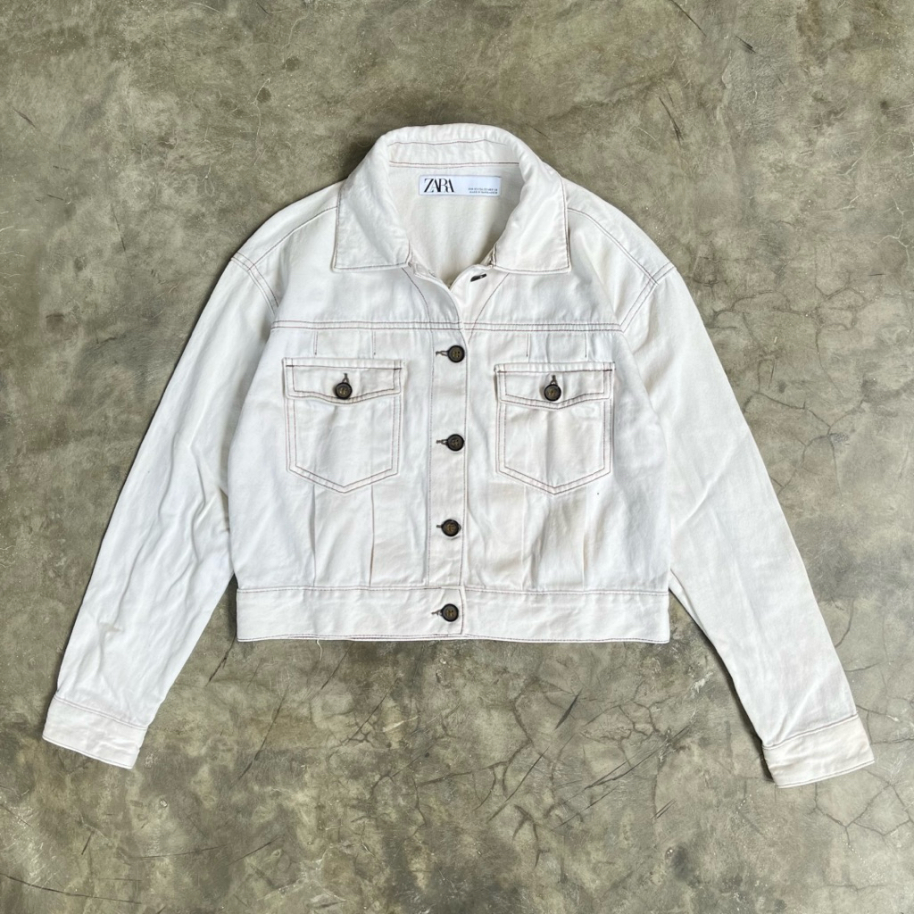 Zara white denim trucker jacket, cropped fit
