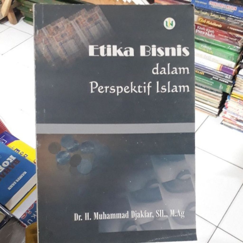 Buku bekas Etika Bisnis dalam perspektif islam