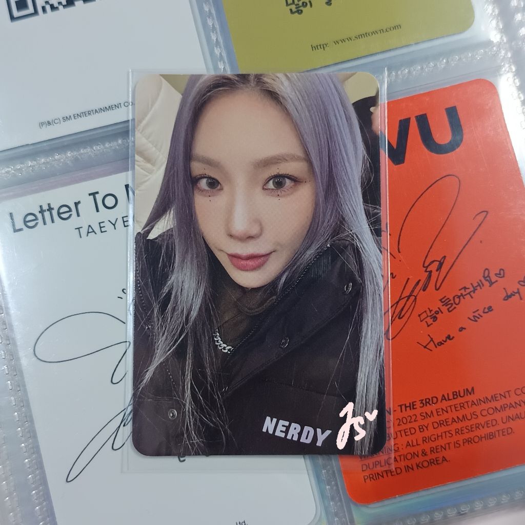 SNSD / Girls' Generation Taeyeon INVU Album Photocard