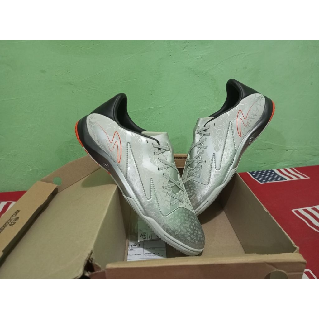 Specs Reacto Blitz 2 Evanmovic SE 43